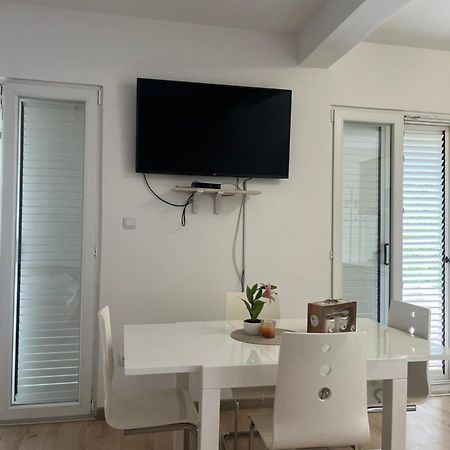 Apartamento Apartman Iskra Bijela Exterior foto
